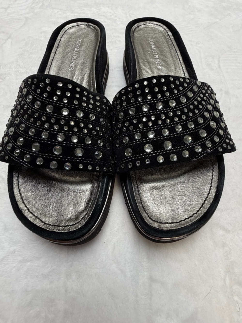 Donald Pliner Cava Slide Platform Wedge 8M Black Rhinestones Modern Chic NWOB - Picture 9 of 11